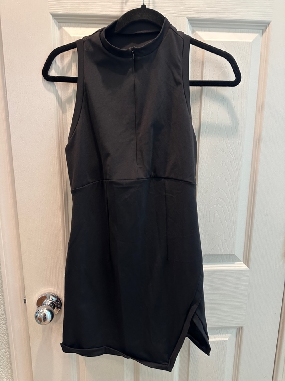 NWOT HALARA Black Sleeveless Mock Neck Mini Dress